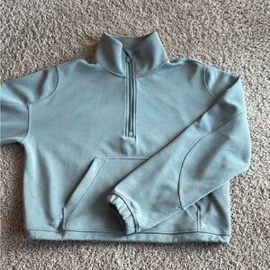 Lululemon Softstream Half Zip, Size 6